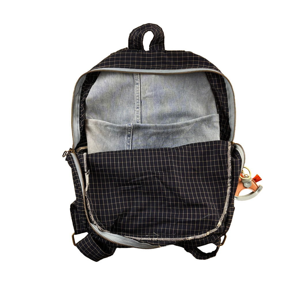 Tommy Hilfiger #B 07