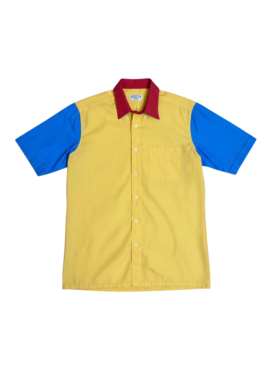 Lahad Vintage Arrow Brigade Vintage short-sleeve button-up shirt in yellow with blue sleeves and red collar.